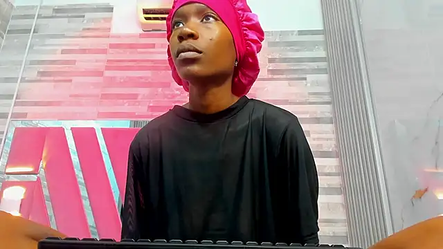 ebony march online show from 11-13-25, 06:34