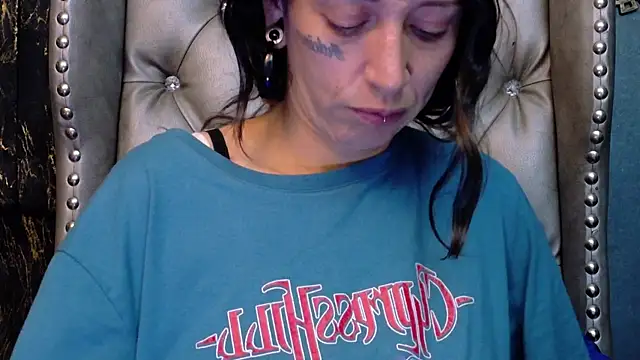 LusstCruella online show from 05-13-26, 12:34