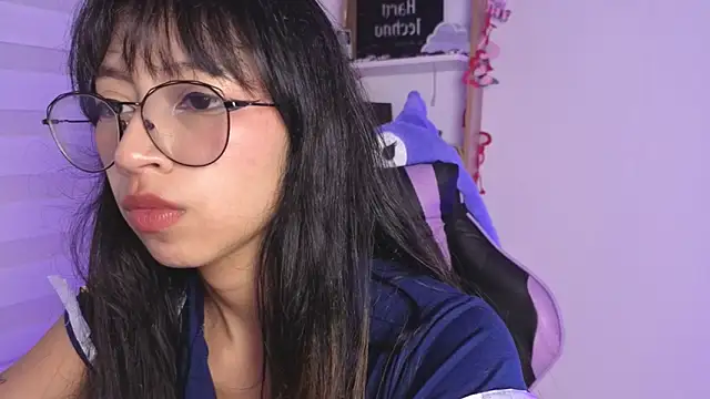 Yommi Winx online show from 11-12-25, 02:04