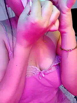 Snapshot of im_here- chatting on 10-18-25, 08:38 im here- online show from 10-18-25, 08:38