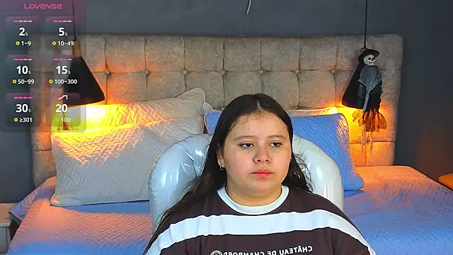 Laia and Aloby online show from 10-20-25, 10:21