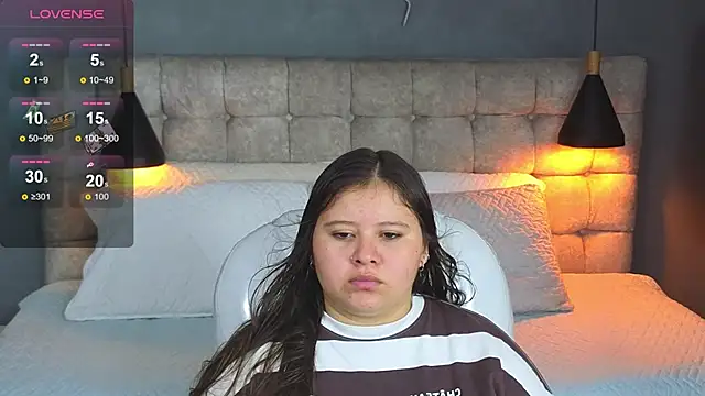 Laia and Aloby online show from 11-14-25, 10:24