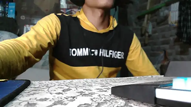 Dreamdaze2025 online show from 04-09-26, 06:25