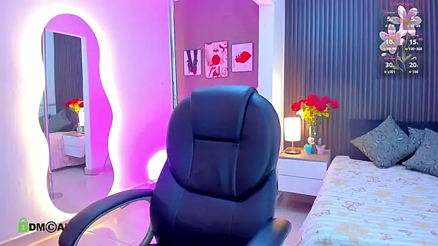 natasha  jackson online show from 04-14-26, 12:43