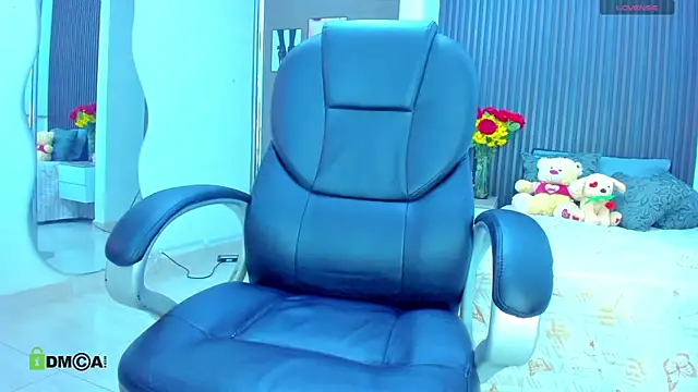 natasha  jackson online show from 04-19-26, 11:55