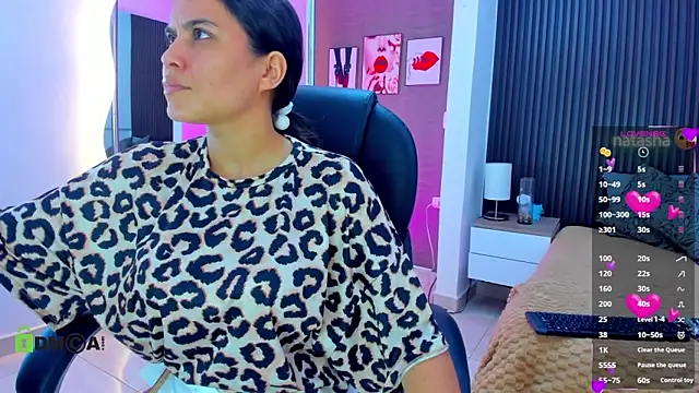 Snapshot of natasha__jackson chatting on 06-03-26, 02:29 natasha jackson online show from 06-03-26, 02:29