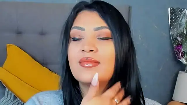 AmyCubes online show from 03-10-26, 06:28