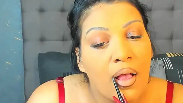 AmyCubes online show from 09-29-25, 04:01