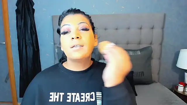 AmyCubes online show from 10-08-25, 04:29