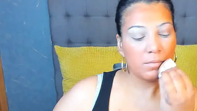 AmyCubes online show from 02-14-26, 05:18