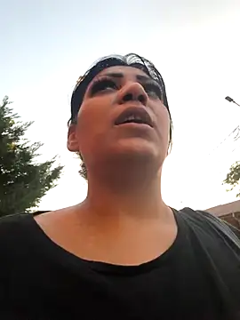 AmyCubes online show from 09-20-25, 04:01