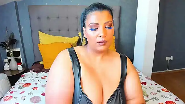 AmyCubes online show from 06-14-26, 04:08