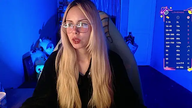 Snapshot of 7Hana7 chatting on 03-12-26, 02:50 7Hana7 online show from 03-12-26, 02:50