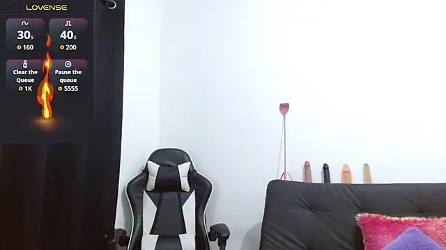 Kiara-Rider online show from 11-15-25, 07:12