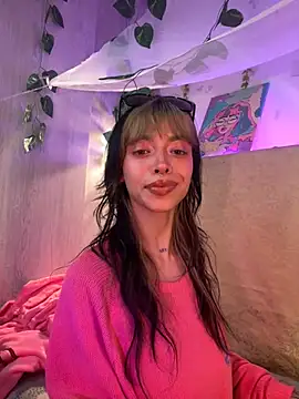 Kitty arts online show from 02-22-25, 10:52