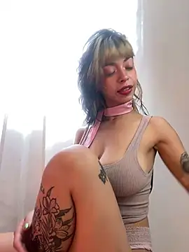 Kitty arts online show from 03-22-25, 09:21