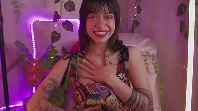 Kitty arts online show from 12-06-24, 06:22