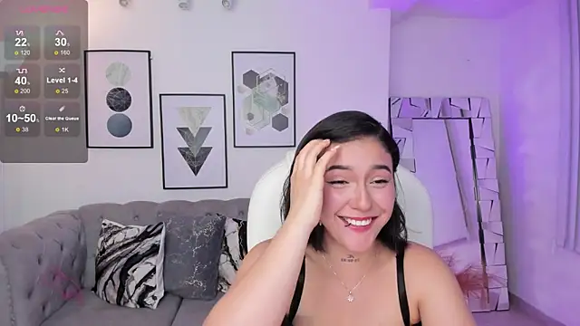 kendaall jenner  online show from 01-11-25, 07:49