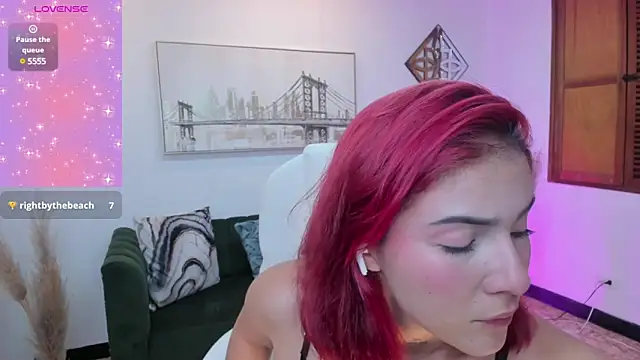 kendaall jenner  online show from 03-15-25, 07:20