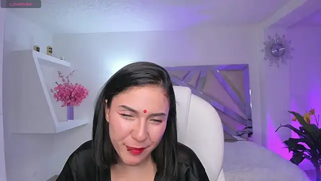 kendaall jenner  online show from 01-18-25, 04:26