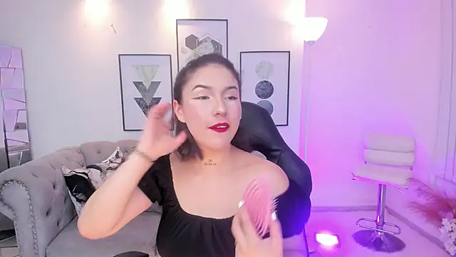 kendaall jenner  online show from 01-31-25, 05:09