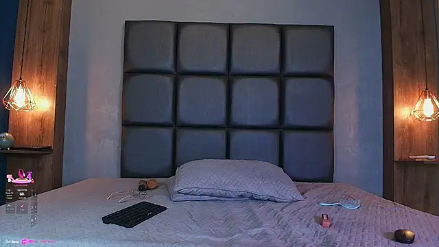 alexxa ortiz online show from 10-30-25, 12:36