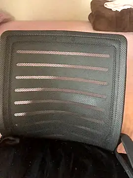 Snapshot of La_Milli chatting on 09-15-25, 12:49 La Milli online show from 09-15-25, 12:49