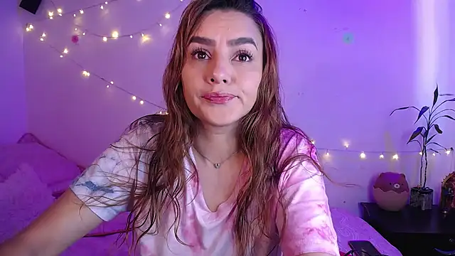 Lu perez online show from 11-07-25, 06:12