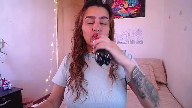 Lu perez online show from 12-19-25, 07:05