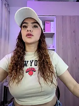 Lu perez online show from 06-02-26, 01:11