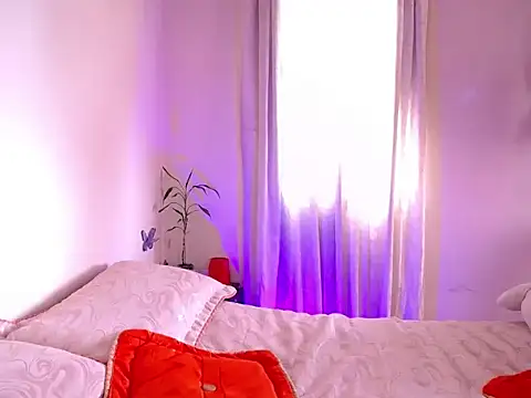 Lu perez online show from 10-08-25, 04:08