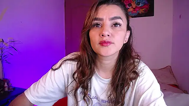 Lu perez online show from 12-05-25, 05:22