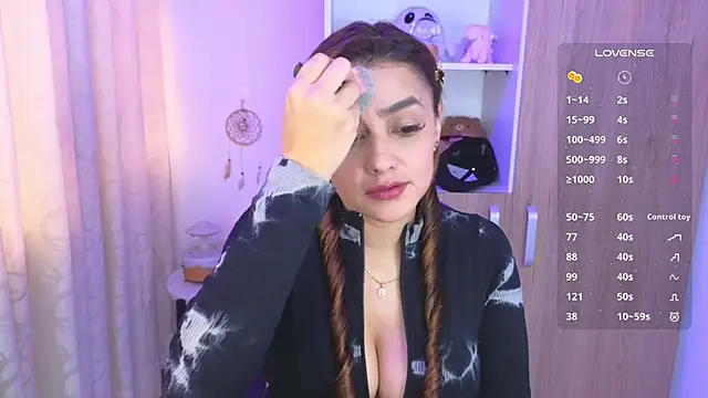 Lu perez online show from 05-22-26, 01:20