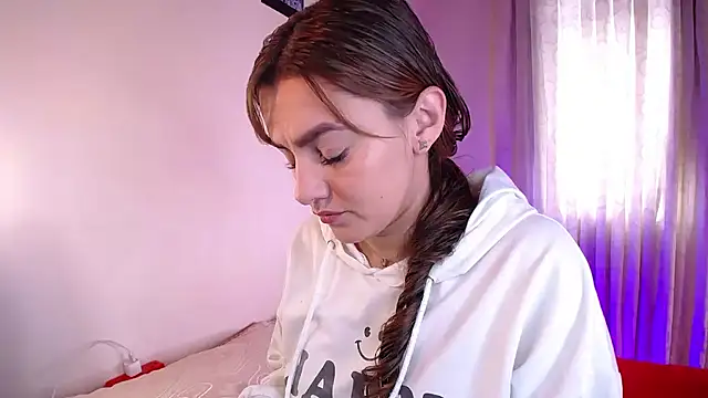 Lu perez online show from 10-07-25, 03:46