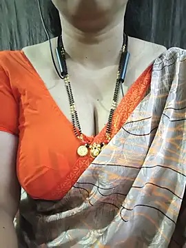 Snapshot of bhuvana555 chatting on 07-03-26, 05:52 bhuvana555 online show from 07-03-26, 05:52