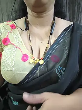 Snapshot of bhuvana555 chatting on 07-08-26, 05:02 bhuvana555 online show from 07-08-26, 05:02