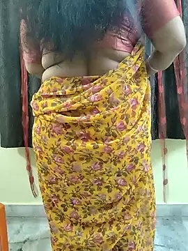 Snapshot of bhuvana555 chatting on 09-23-25, 04:47 bhuvana555 online show from 09-23-25, 04:47