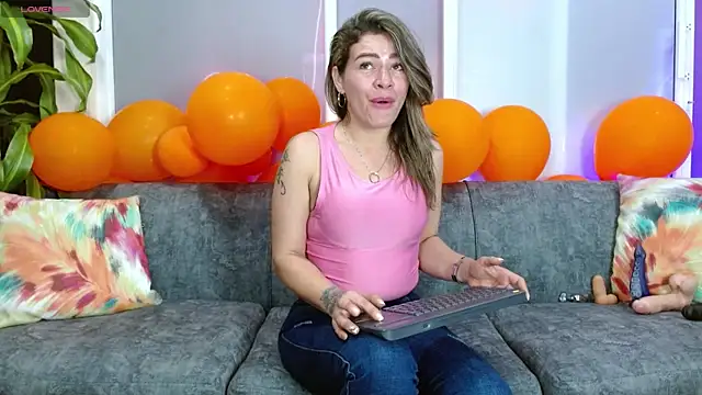 oriana thomson2 online show from 09-29-25, 01:34