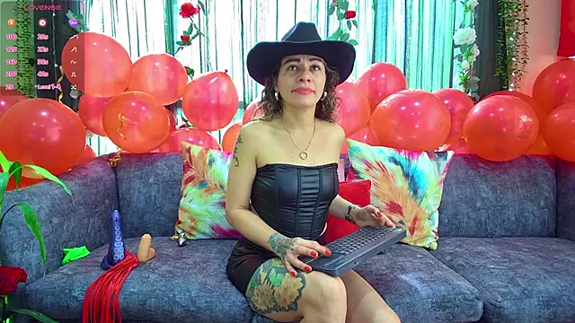 oriana thomson2 online show from 03-19-25, 01:29