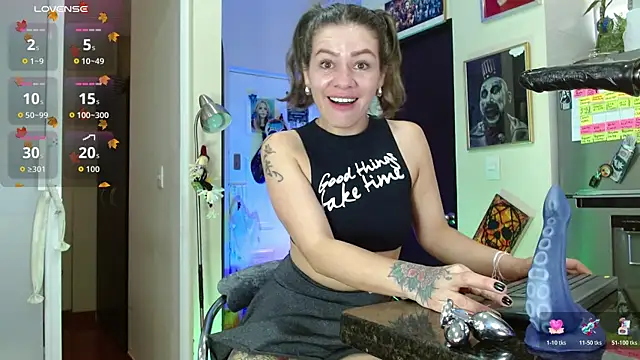 oriana thomson2 online show from 10-30-25, 05:32