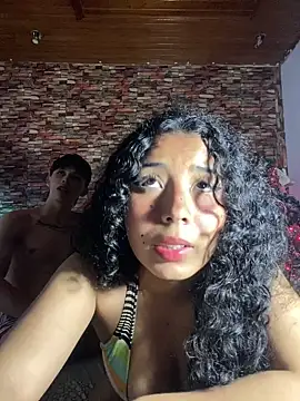 Snapshot of G_Poseidon_y_Cloe chatting on 12-02-24, 12:26 G Poseidon y Cloe online show from 12-02-24, 12:26