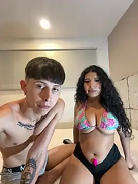 Snapshot of G_Poseidon_y_Cloe chatting on 12-21-24, 12:09 G Poseidon y Cloe online show from 12-21-24, 12:09