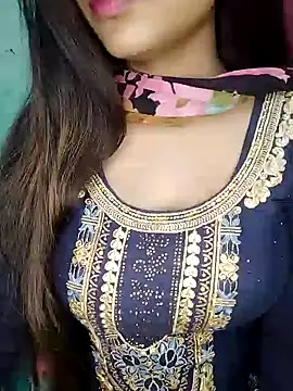 Snapshot of Sreya213 chatting on 01-30-25, 08:53 Sreya213 online show from 01-30-25, 08:53