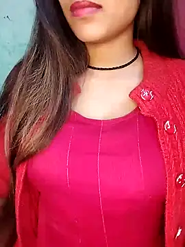 Snapshot of Sreya213 chatting on 12-31-24, 03:31 Sreya213 online show from 12-31-24, 03:31