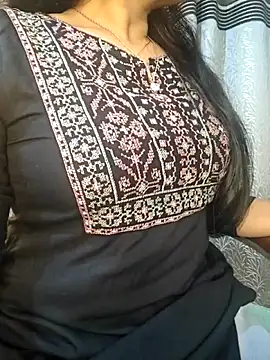 Snapshot of Rina777o chatting on 06-13-26, 04:49 Rina777o online show from 06-13-26, 04:49