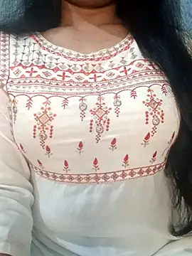 Rina777o online show from 10-29-25, 04:28