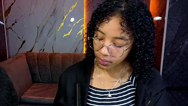 Violeth b online show from 10-27-25, 12:50