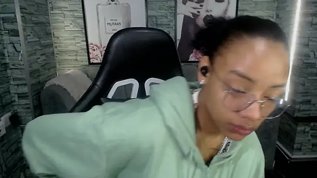 Violeth b online show from 09-27-25, 12:44