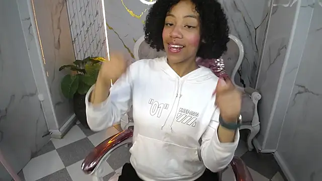 Violeth b online show from 10-17-25, 01:13