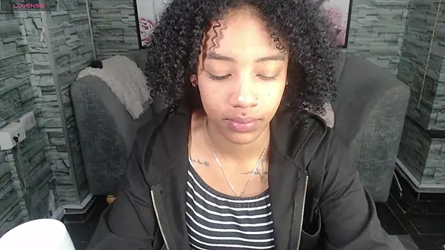 Violeth b online show from 09-26-25, 12:56